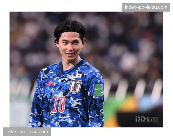 摩纳哥前锋南野拓实赛季报销：左膝前交叉韧带断裂，将错过2026年世界杯