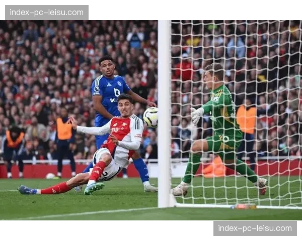 战报：莱斯特城2-2战平纽卡，两队均在领先后的“区域收缩+重点盯人”阶段丢球。